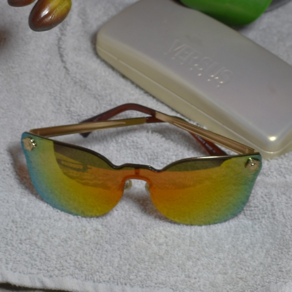 Versace Accessories - Vintage VERSACE Sunglasses SWEET MEDUSA!!